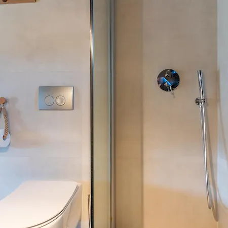 Sani Stone Ikos * Száni-part